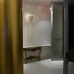 Pallazzo Alfonso アパート *