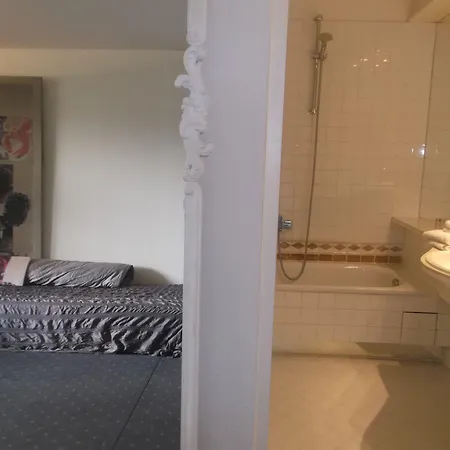 Pallazzo Alfonso * Aachen